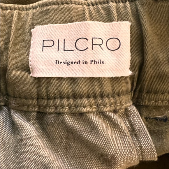 ANTHROPOLOGIE Pilcro Pleated Wide-Leg Cargo Pants, Army Green. Size XS - Picture 6 of 8